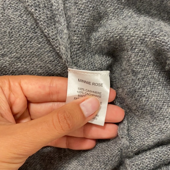 100% cashmere grey cardigan - Picture 3 of 3